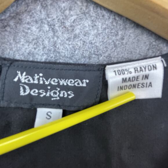 Vintage Nativewear Designs Vest Mens Small Patchwork Textured Western Boho - Picture 2 of 6